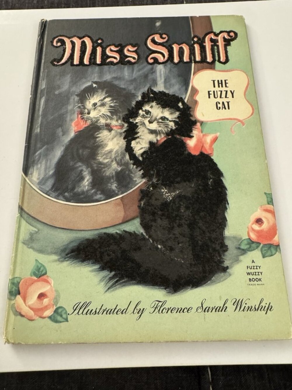 Miss Sniff The Fuzzy Cat Hardcover Book by Jane Curry 1945 J10